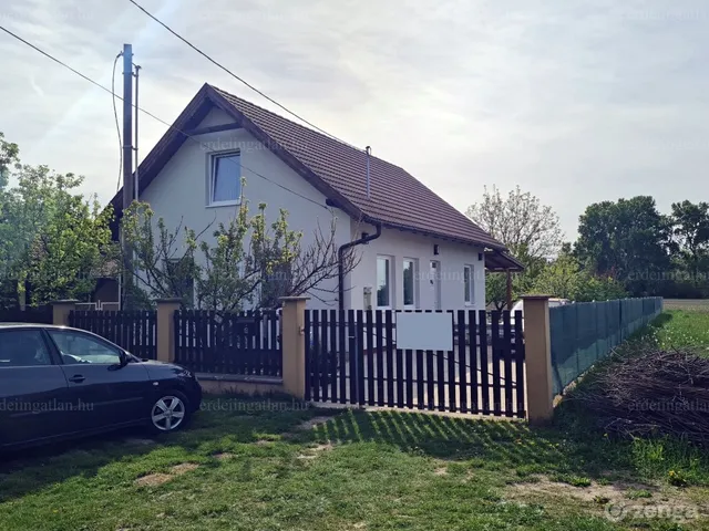 Eladó ház Szigetcsép 120 nm