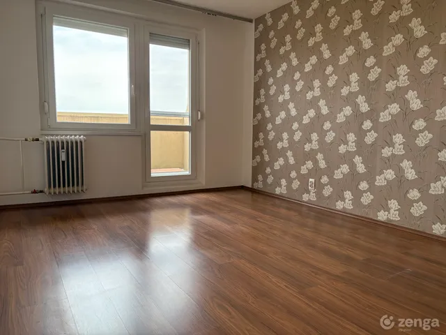 Eladó lakás Pápa 42 nm