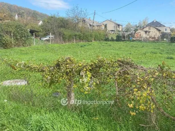 Eladó telek Pécs, Vasas 615 nm