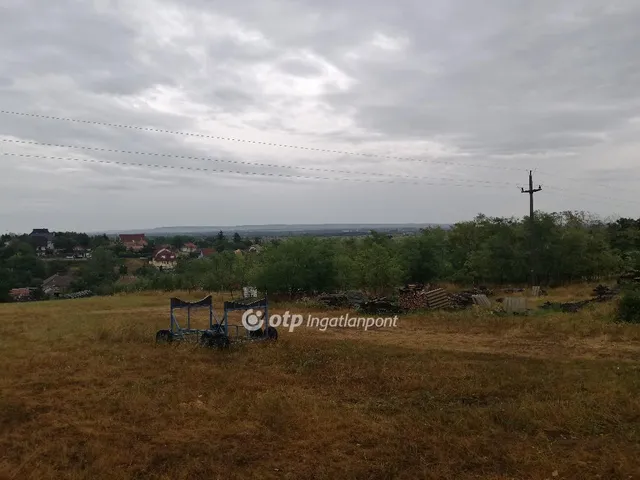 Eladó telek Fonyód 3726 nm