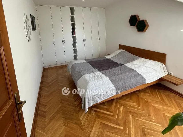 Eladó lakás Pécs, Mecsekoldal 91 nm