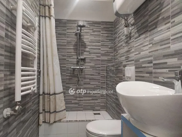 Eladó lakás Pécs, Belváros 98 nm