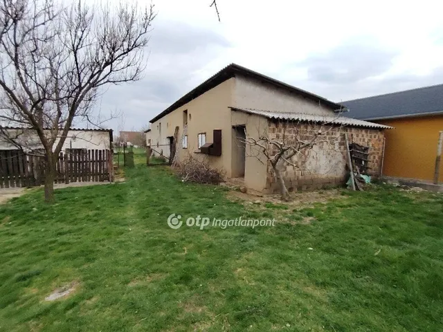 Eladó ház Egerág 70 nm