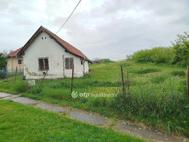 Eladó ház Nagykozár 100 nm