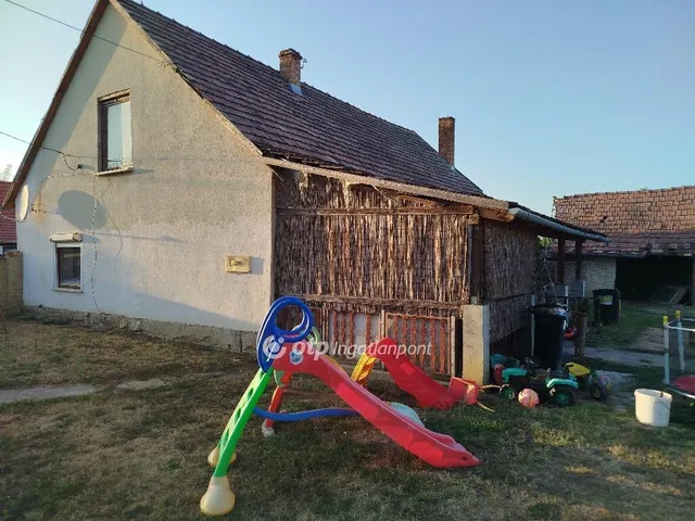 Eladó ház Drávaszerdahely 90 nm