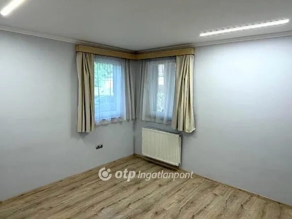 Eladó ház Siófok 201 nm