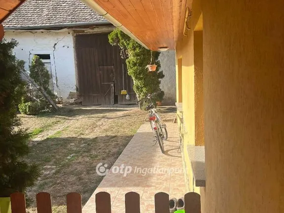 Eladó ház Szebény 70 nm