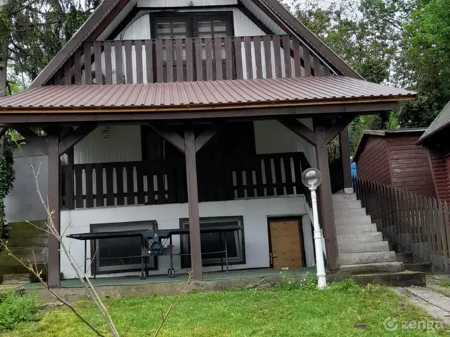Eladó üdülő és hétvégi ház Balatonkenese 24 nm