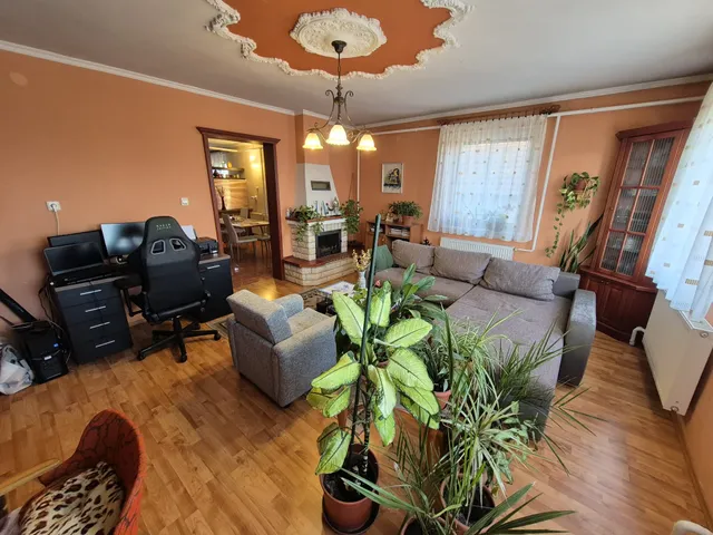 Eladó ház Debrecen, Nagysándor-telep 114 nm