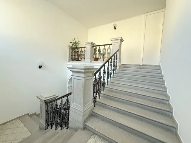 Kiadó kereskedelmi és ipari ingatlan Zalaegerszeg 87 nm