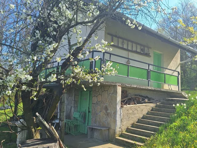 Eladó mezőgazdasági ingatlan Alsónemesapáti 21 nm