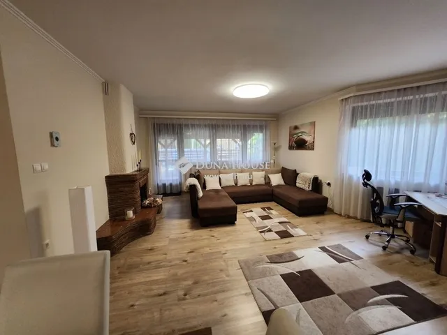 Eladó ház Siófok, Ezüstpart 210 nm