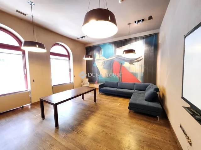 Kiadó kereskedelmi és ipari ingatlan Budapest VI. kerület, Diplomatanegyed 86 nm