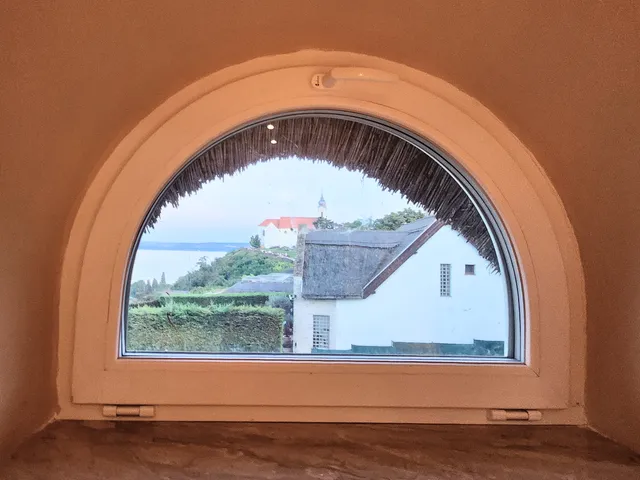 Eladó ház Tihany, Pisky sétány 278 nm