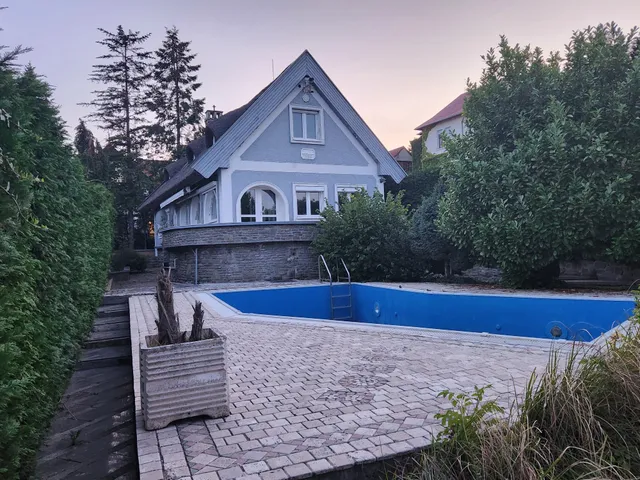 Eladó ház Tihany, Pisky sétány 278 nm