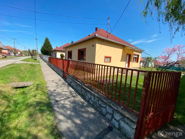 Eladó ház Bonyhád 120 nm