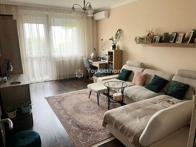 Eladó lakás Debrecen, Tócóskert 79 nm