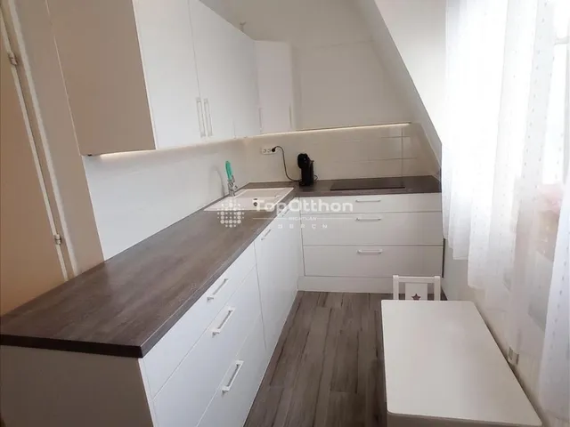 Eladó lakás Debrecen, Tócóvölgy 63 nm