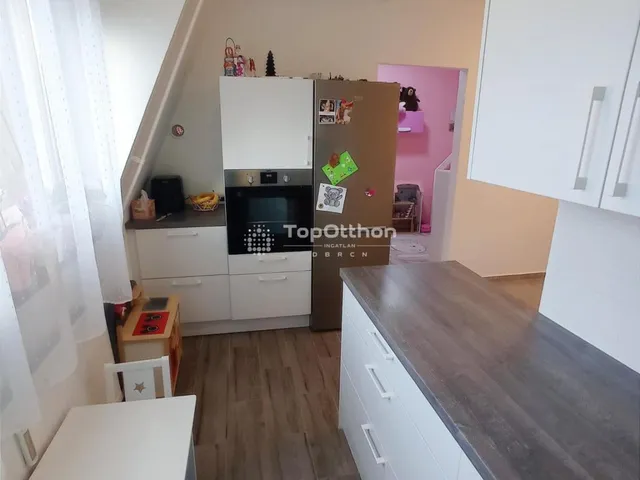 Eladó lakás Debrecen, Tócóvölgy 63 nm