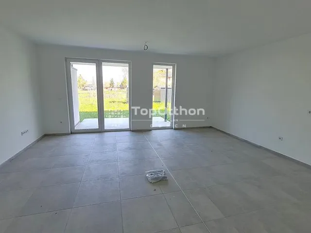 Eladó ház Debrecen, Hatvan utcai kert 118 nm