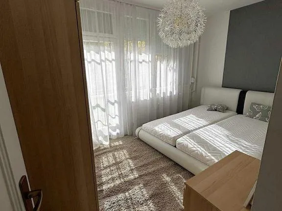 Kiadó lakás Debrecen, Egyetemváros 60 nm