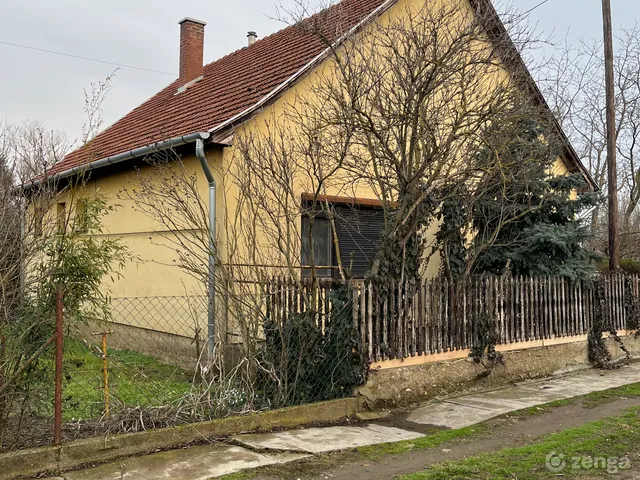 Eladó ház Rákóczifalva 85 nm