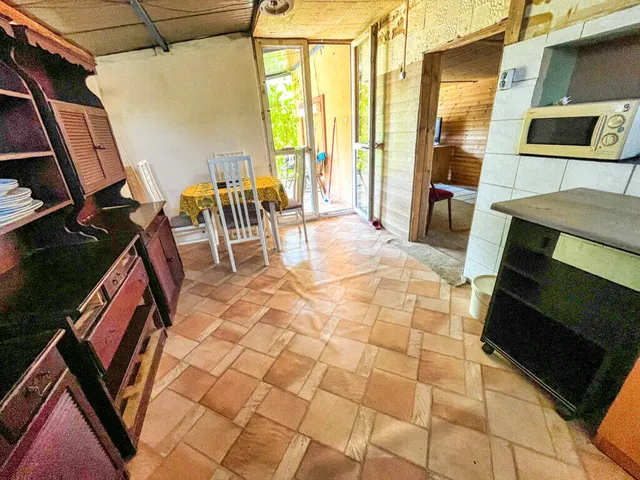 Eladó mezőgazdasági ingatlan Székesfehérvár, Maroshegy 40 nm