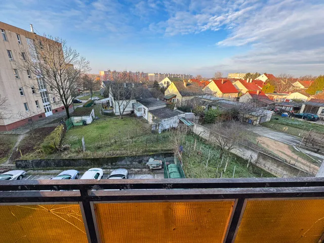 Eladó lakás Székesfehérvár, Fecskepart 58 nm