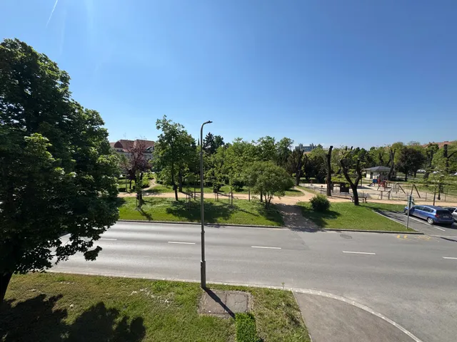 Eladó lakás Székesfehérvár, Belváros, zichy liget 136 nm
