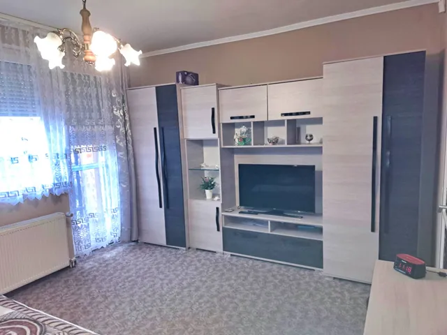 Eladó ház Szabadbattyán 220 nm