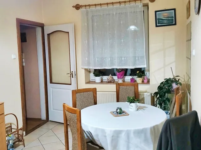 Eladó ház Kőszárhegy 145 nm