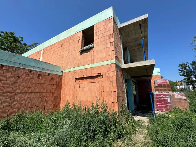 Eladó ház Székesfehérvár, Búrtelep 298 nm