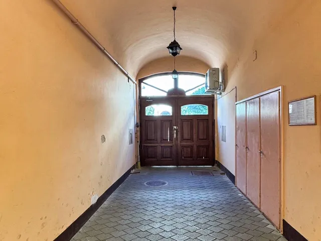 Kiadó lakás Székesfehérvár, Belváros, fő 120 nm