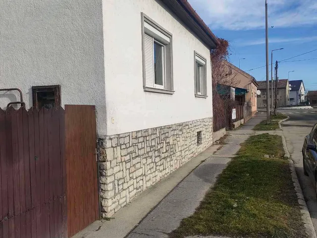 Eladó ház Székesfehérvár 110 nm