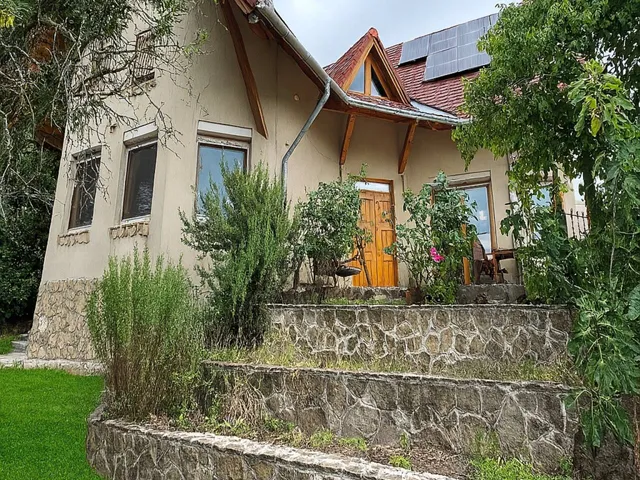 Eladó ház Pákozd 185 nm