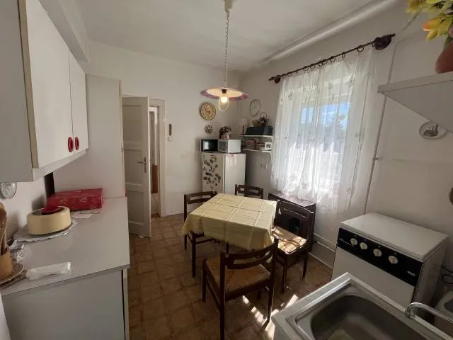 Eladó lakás Pápa, Belváros 50 nm