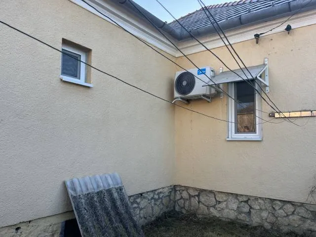 Eladó ház Pápa, Erzsébetváros 67 nm