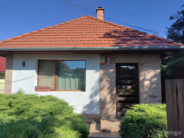 Eladó ház Szolnok, Alcsisziget 50 nm