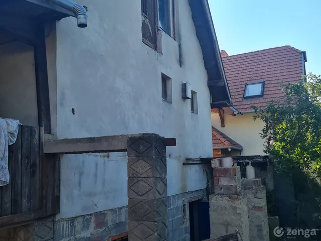 Eladó kereskedelmi és ipari ingatlan Mogyoród 400 nm