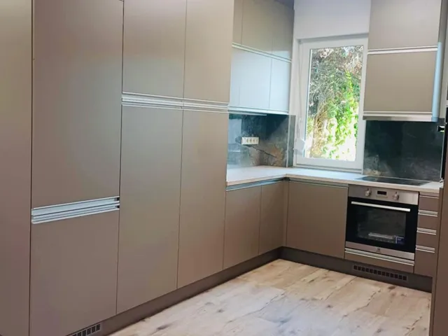 Eladó lakás Budapest XV. kerület, Rákospalota 114 nm