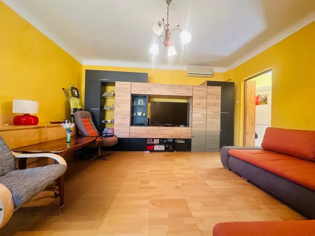 Eladó lakás Budapest XVIII. kerület, Kossuth Ferenc-telep 63 nm