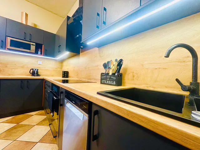 Eladó ház Budapest VIII. kerület, Századosnegyed 106 nm