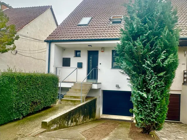 Eladó lakás Pomáz 109 nm