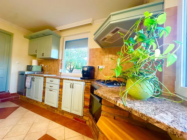 Eladó ház Pomáz 187 nm