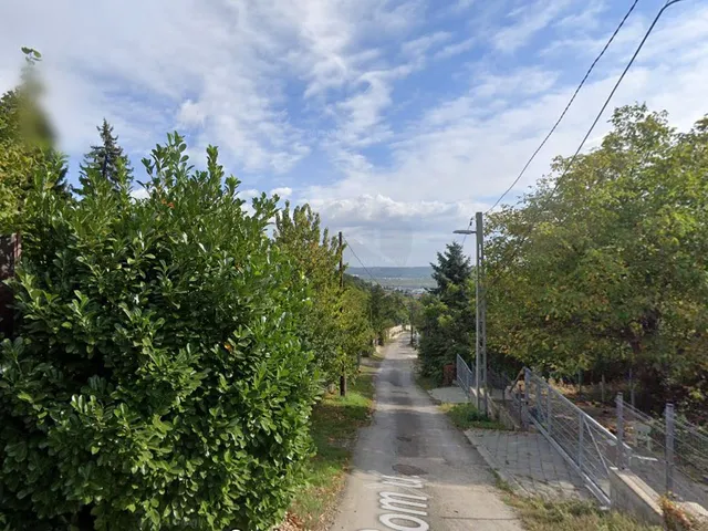 Eladó telek Budaörs 1012 nm