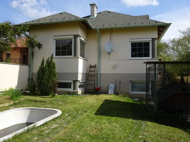 Eladó ház Székesfehérvár, Öreghegy 360 nm