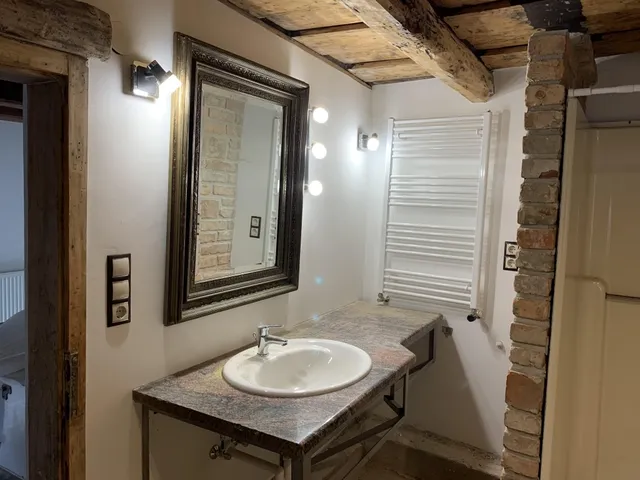 Eladó ház Súr 99 nm