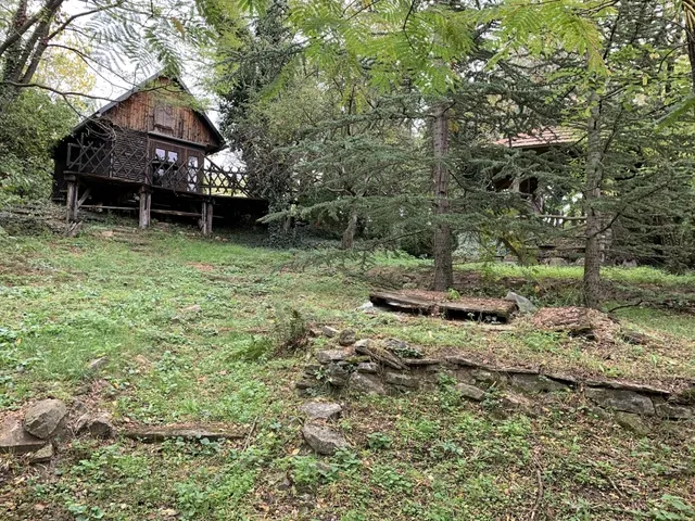 Eladó üdülő és hétvégi ház Súr 99 nm