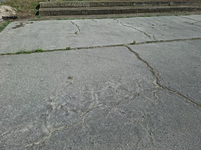 Kiadó telek Székesfehérvár, Alsóváros 700 nm