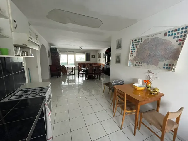 Eladó ház Alsóörs, Barátság 210 nm